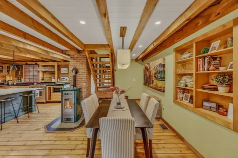 2923 Diamond Hill Road St. Johnsbury VT 05819