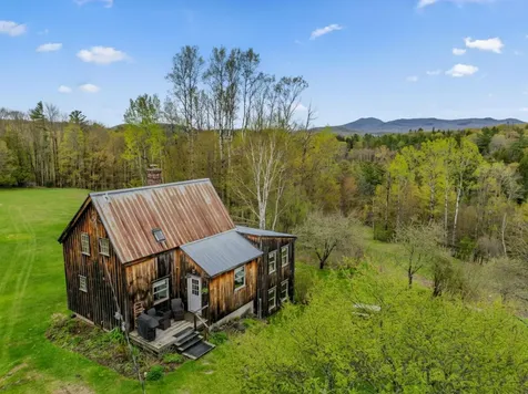 2923 Diamond Hill Road St. Johnsbury VT 05819