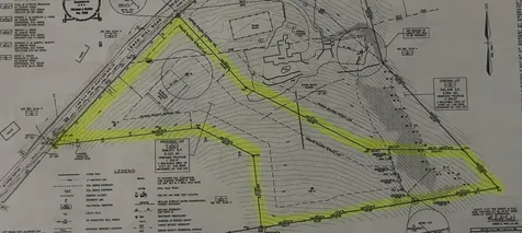 21-2 Leach Hill Road Goffstown NH 03045