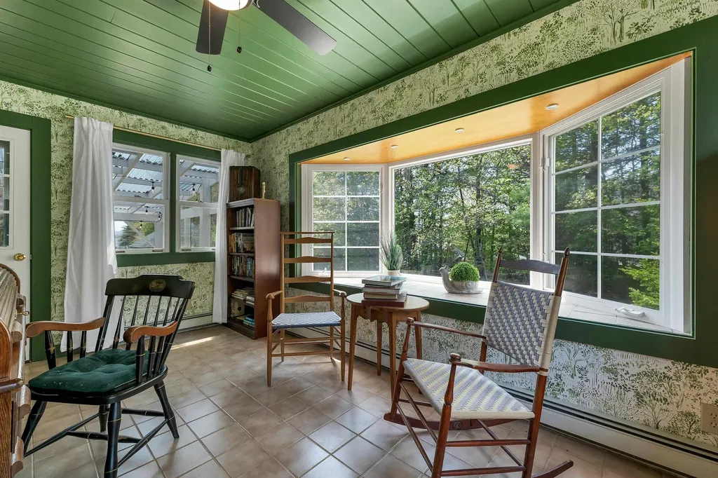456 Governor Wentworth Highway Tuftonboro NH 03816