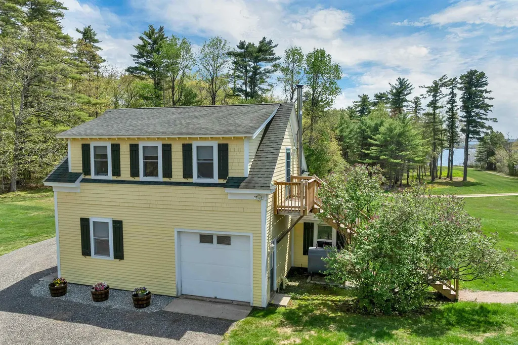 456 Governor Wentworth Highway Tuftonboro NH 03816
