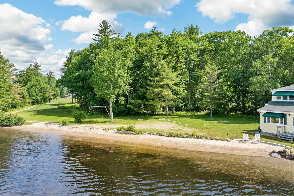 456 Governor Wentworth Highway Tuftonboro NH 03816