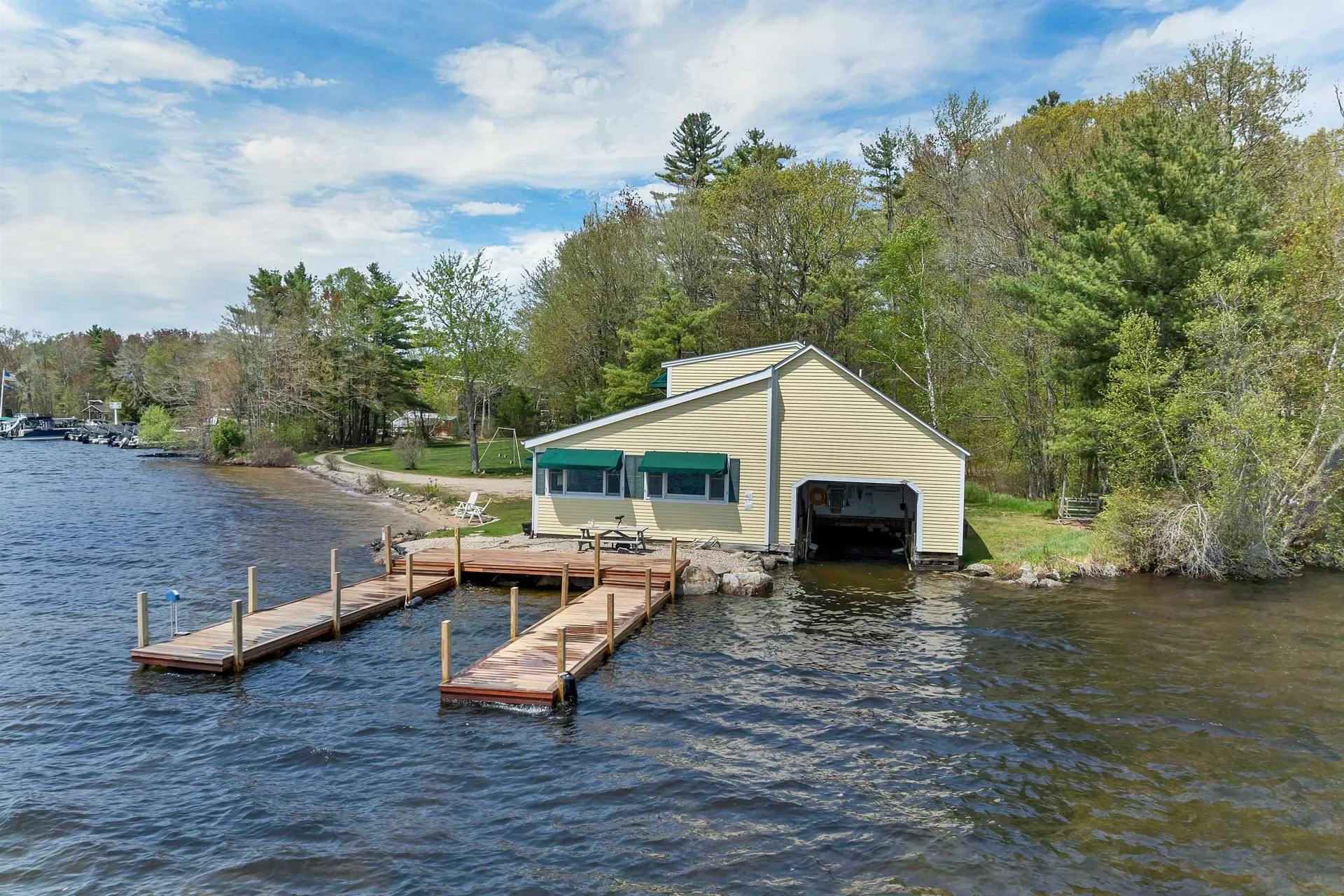 456 Governor Wentworth Highway Tuftonboro NH 03816