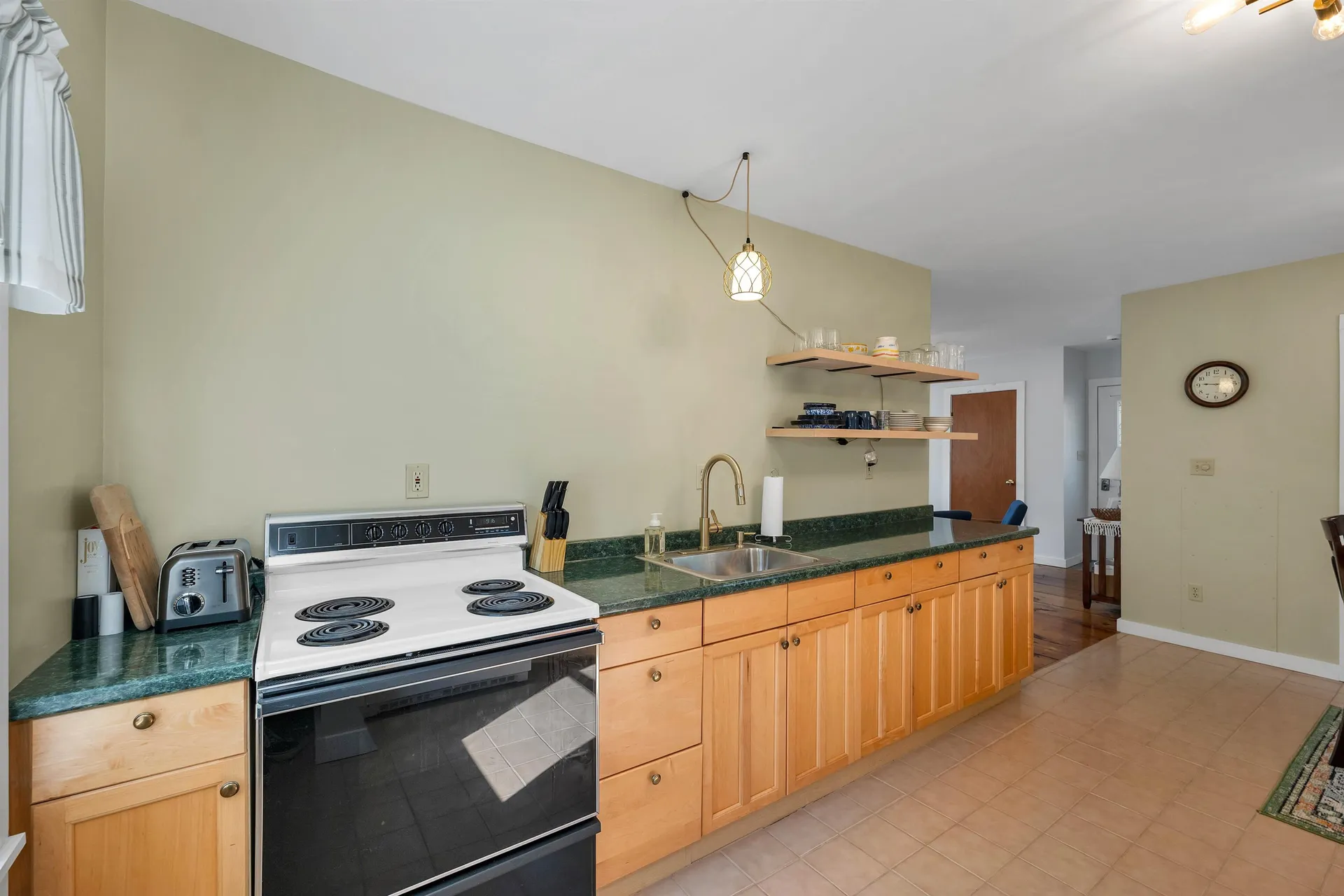 456 Governor Wentworth Highway Tuftonboro NH 03816