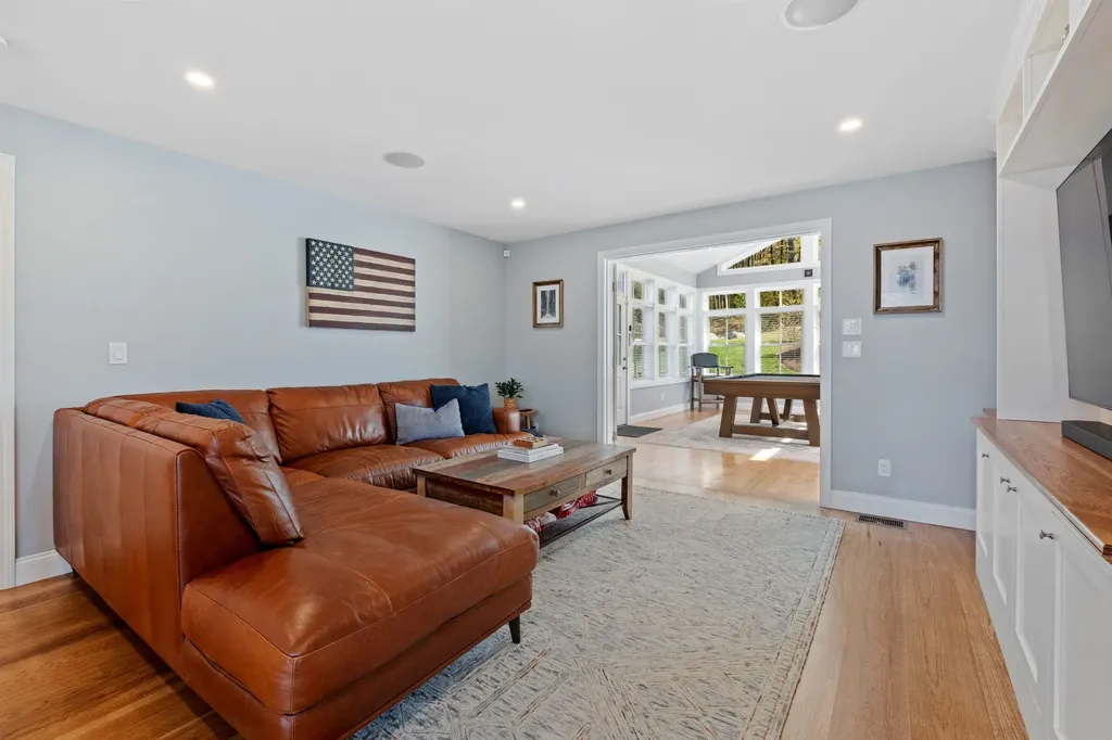 24 Trailview Drive Gilford NH 03249