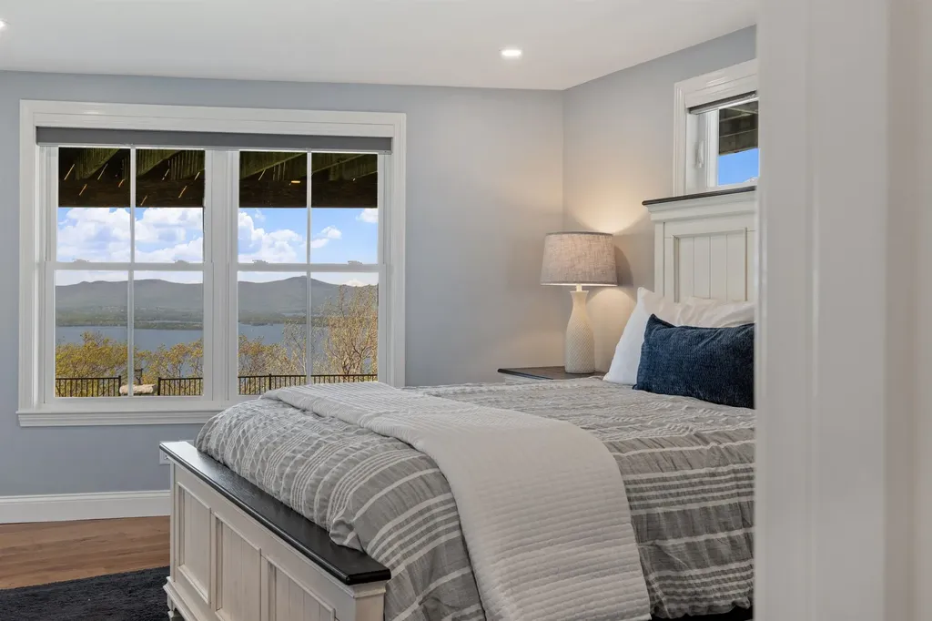 24 Trailview Drive Gilford NH 03249