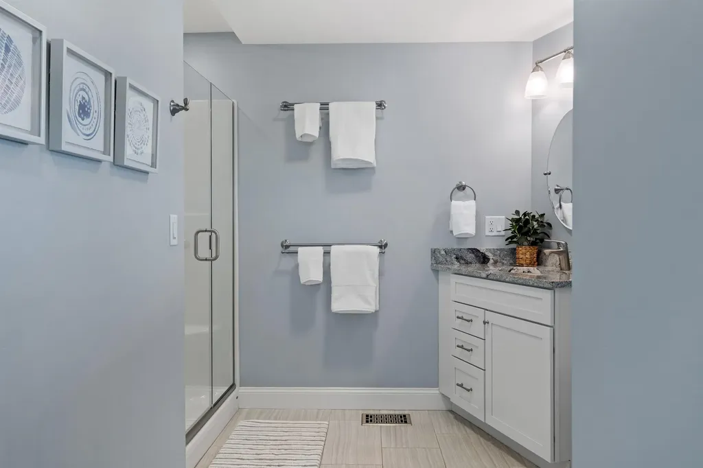 24 Trailview Drive Gilford NH 03249