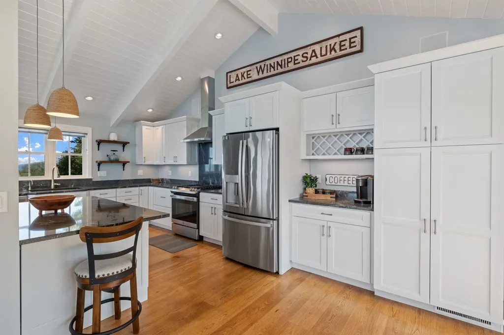 24 Trailview Drive Gilford NH 03249