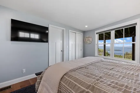 24 Trailview Drive Gilford NH 03249