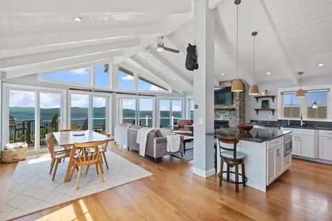 24 Trailview Drive Gilford NH 03249