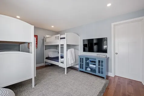 24 Trailview Drive Gilford NH 03249