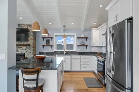 24 Trailview Drive Gilford NH 03249
