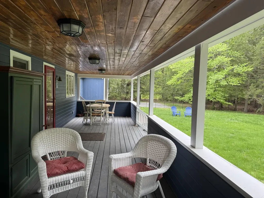 6 Percy Drive Wolfeboro NH 03894-4831