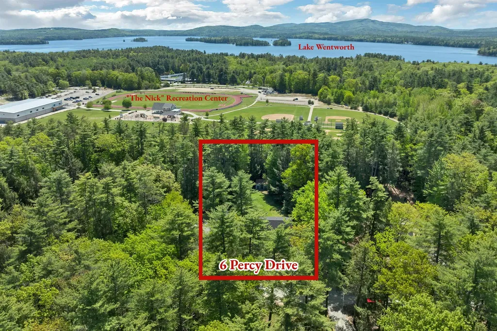 6 Percy Drive Wolfeboro NH 03894-4831