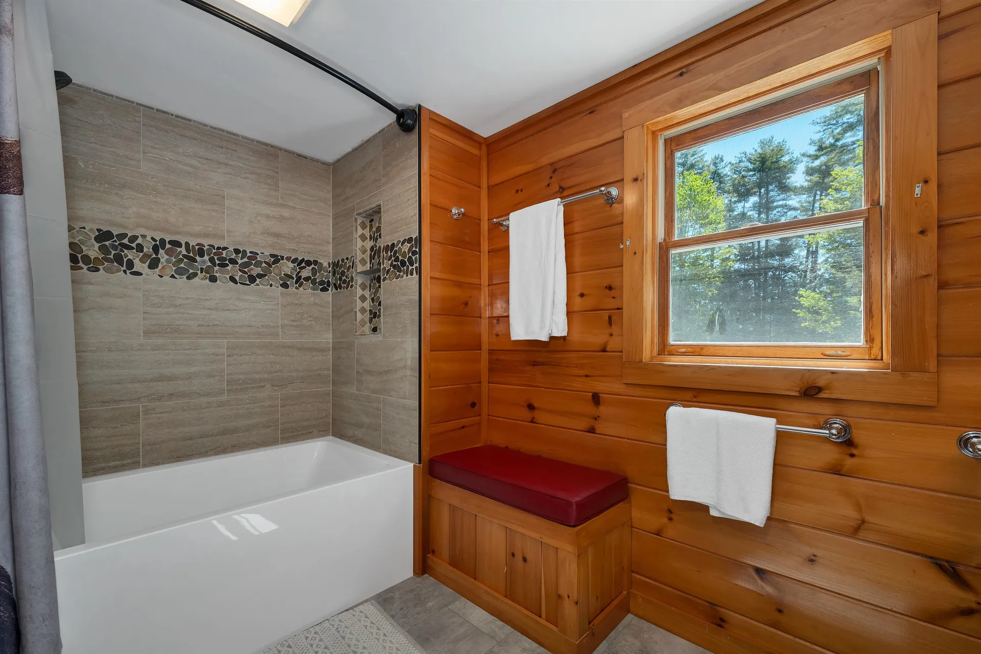 6 Percy Drive Wolfeboro NH 03894-4831