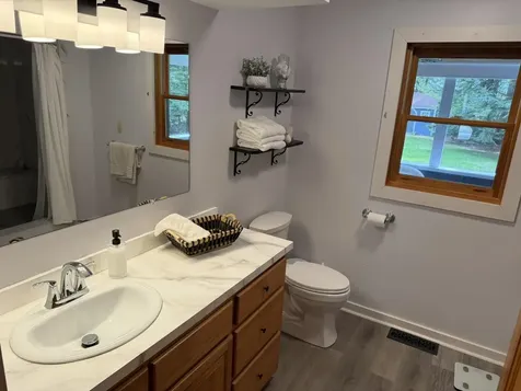 6 Percy Drive Wolfeboro NH 03894-4831