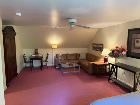 6 Percy Drive Wolfeboro NH 03894-4831