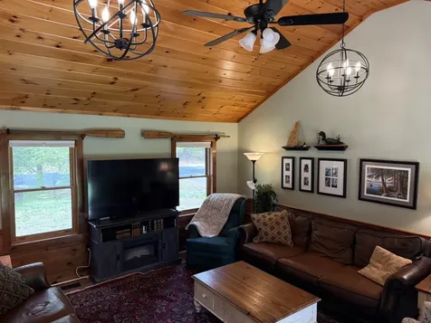 6 Percy Drive Wolfeboro NH 03894-4831