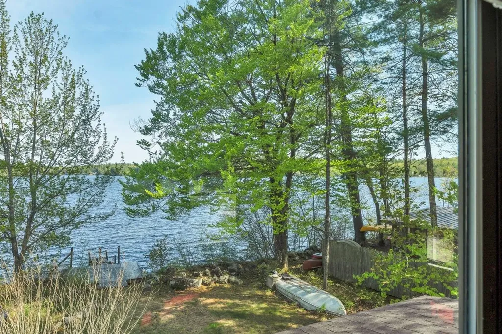 24 Gillis Lane Barnstead NH 03225