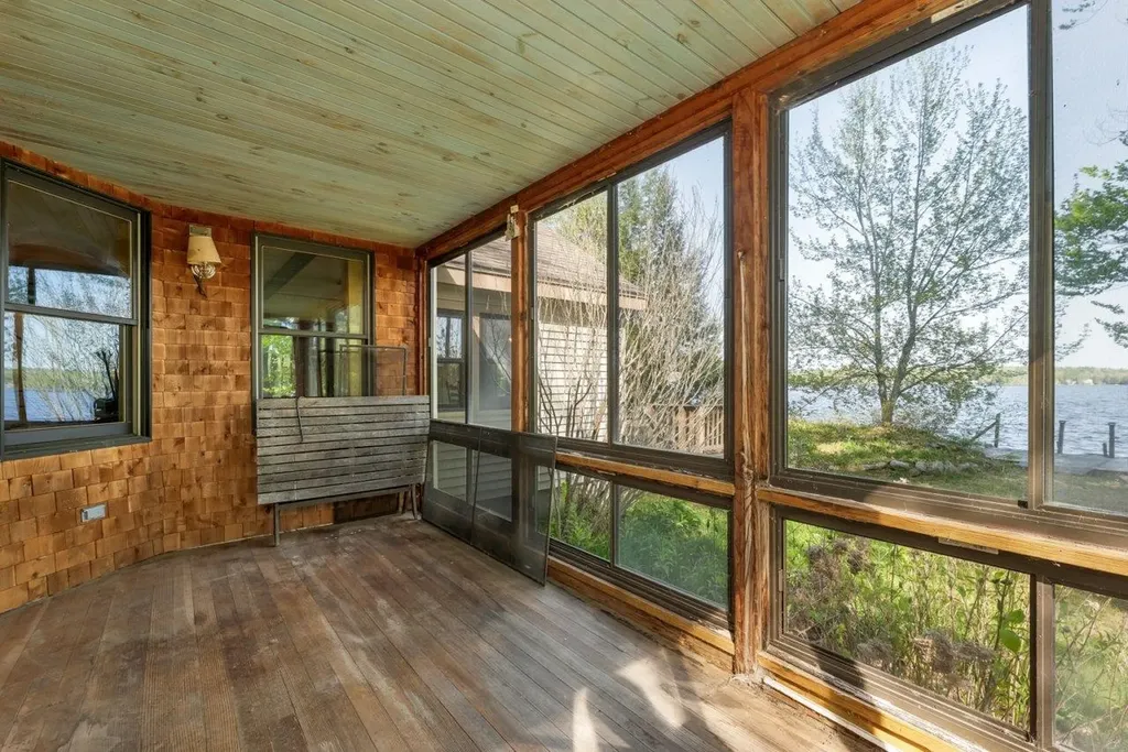 24 Gillis Lane Barnstead NH 03225