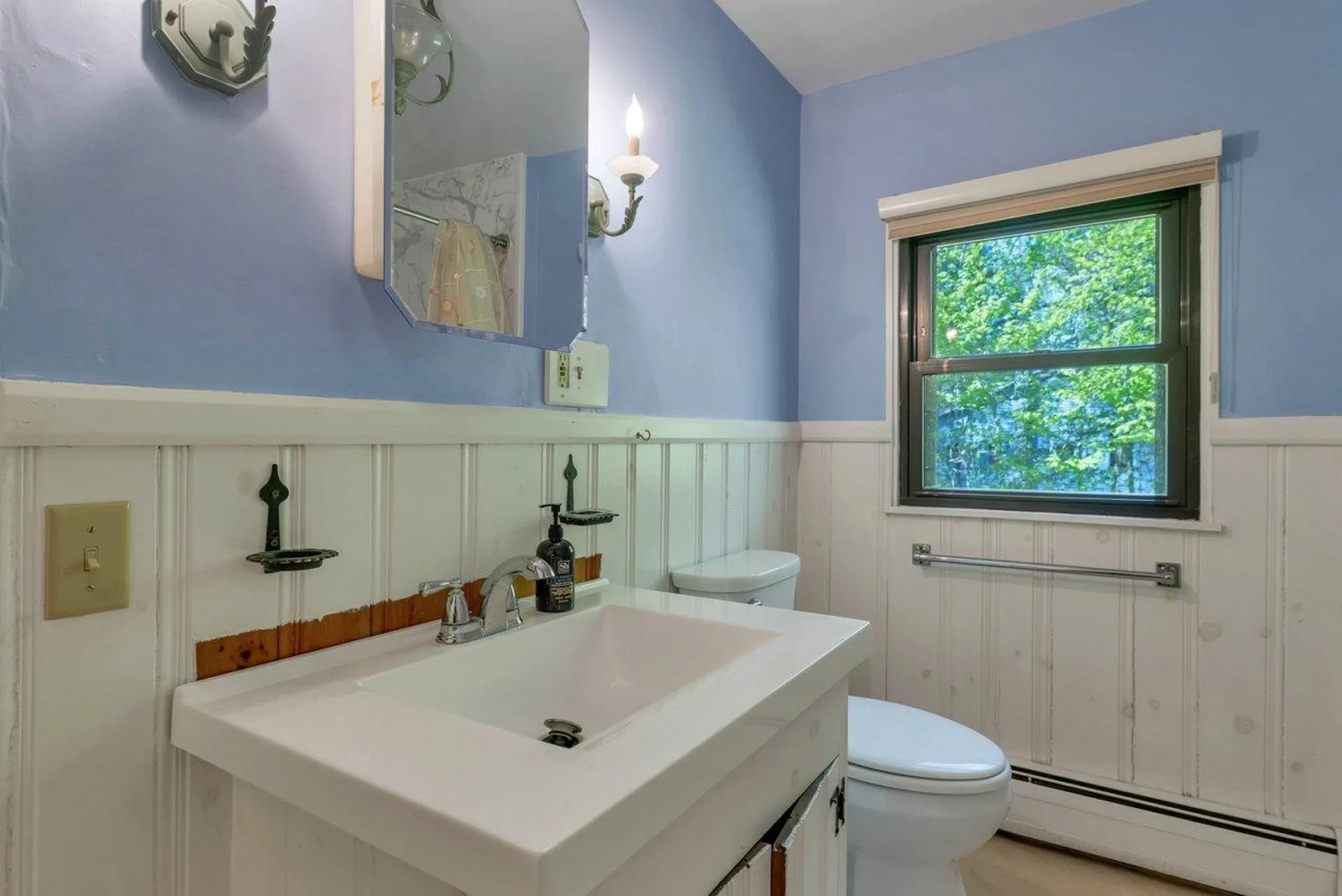 24 Gillis Lane Barnstead NH 03225