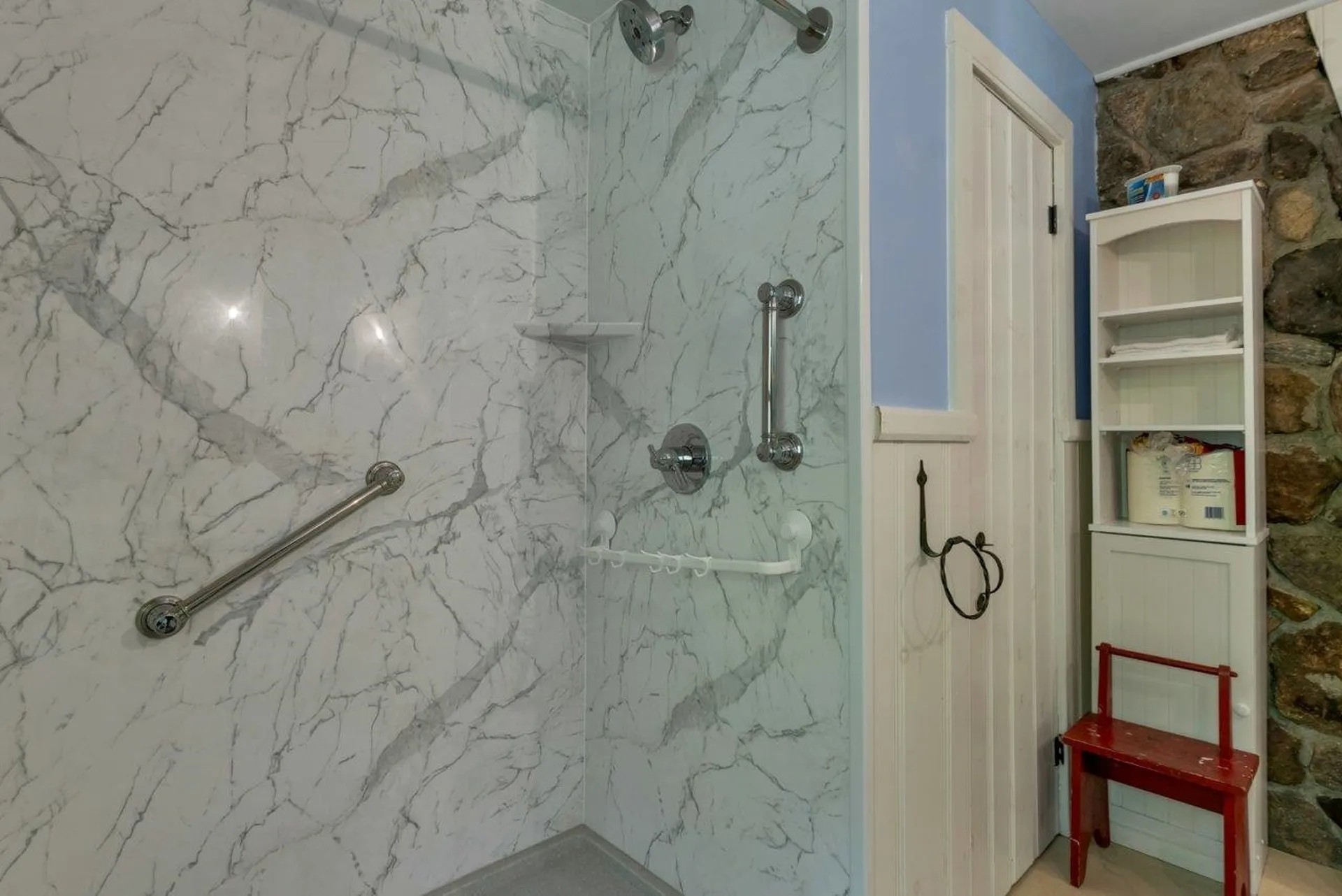 24 Gillis Lane Barnstead NH 03225