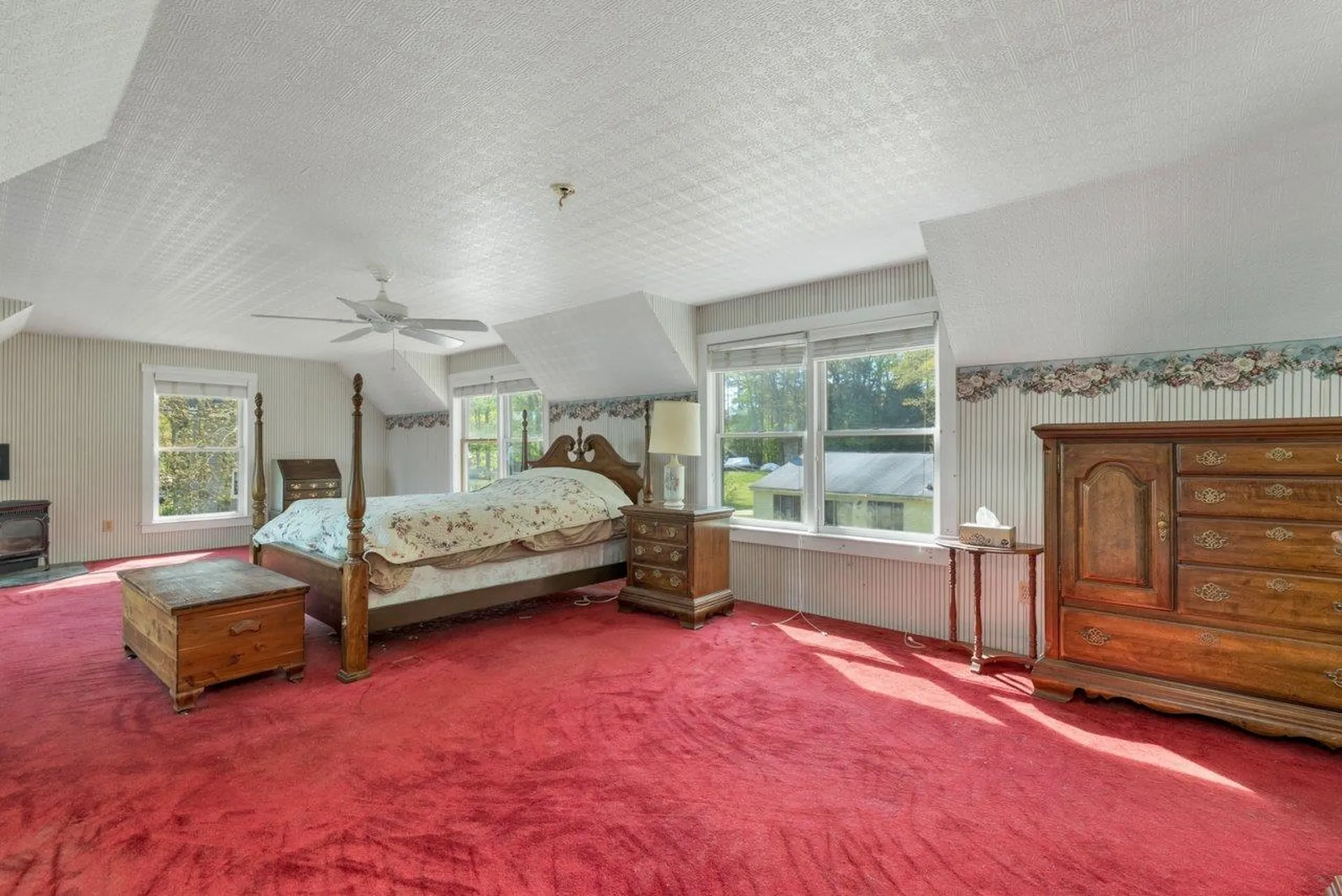24 Gillis Lane Barnstead NH 03225