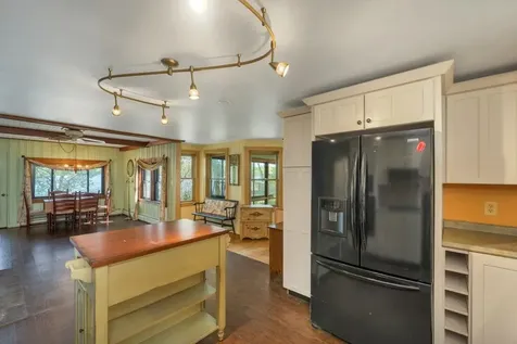 24 Gillis Lane Barnstead NH 03225