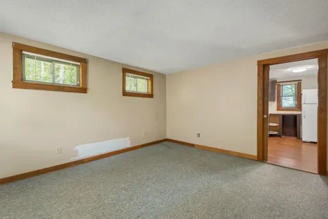 24 Gillis Lane Barnstead NH 03225