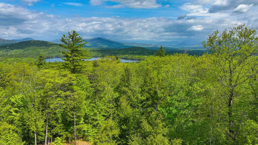 44 Regent Hill Road Conway NH 03818