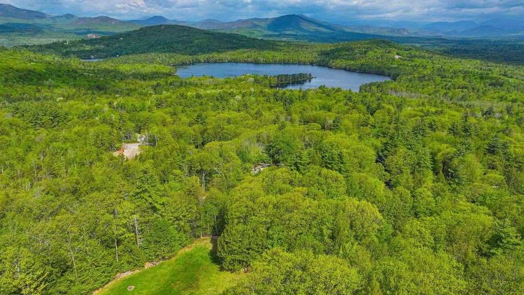 44 Regent Hill Road Conway NH 03818