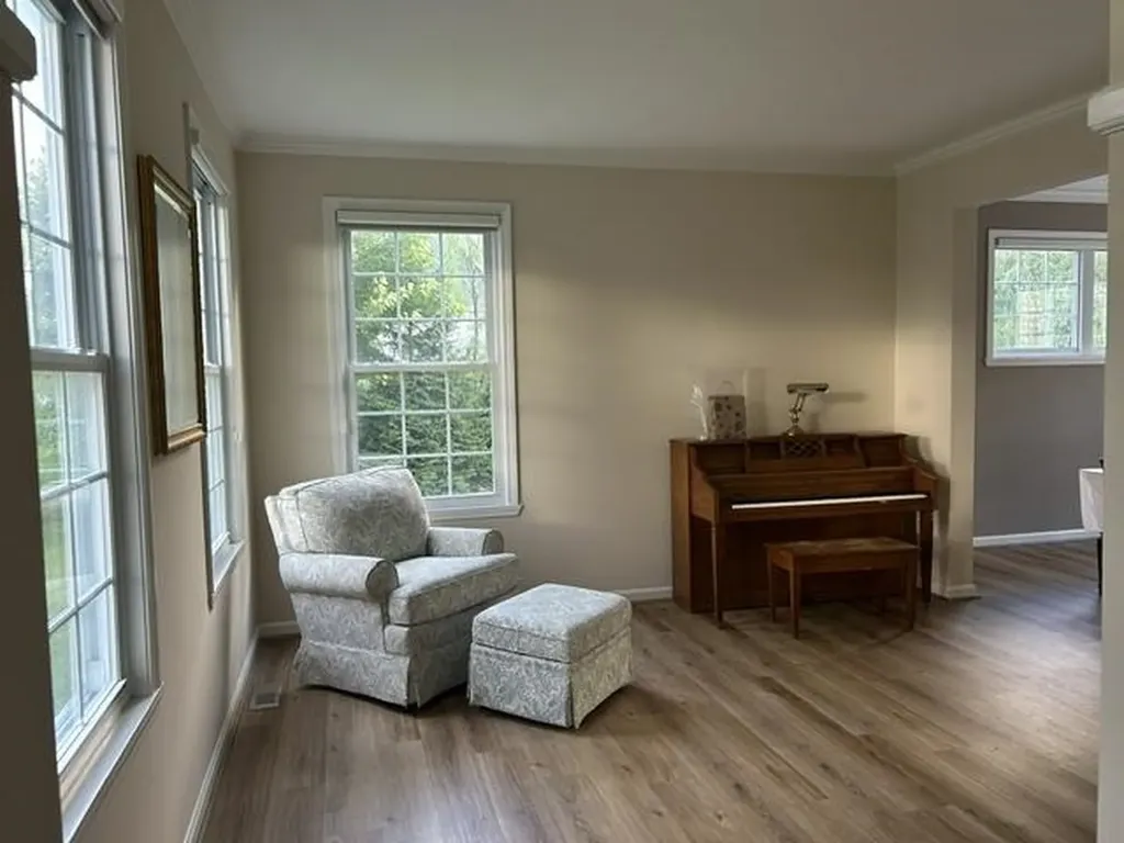 37 Tabor Place South Burlington VT 05403