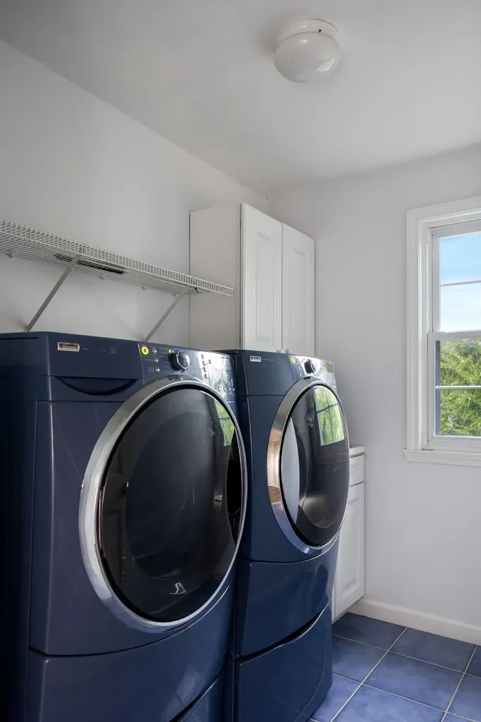 37 Tabor Place South Burlington VT 05403