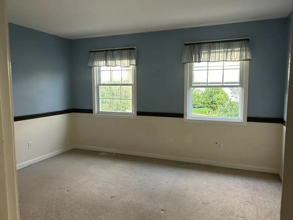 37 Tabor Place South Burlington VT 05403