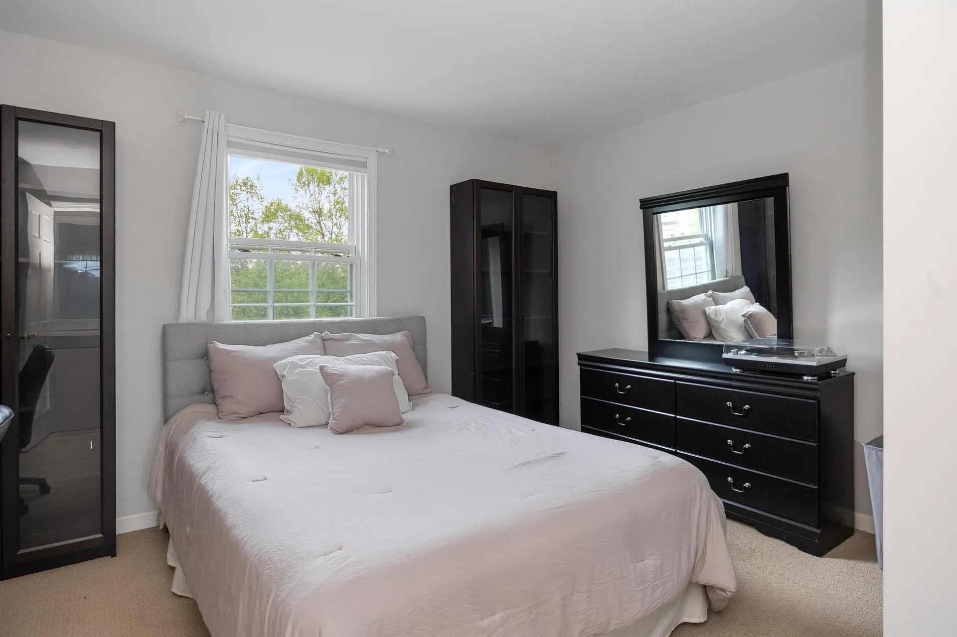 37 Tabor Place South Burlington VT 05403