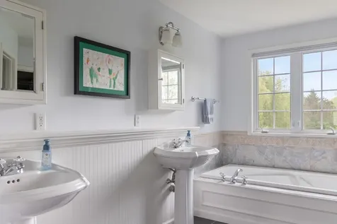 37 Tabor Place South Burlington VT 05403