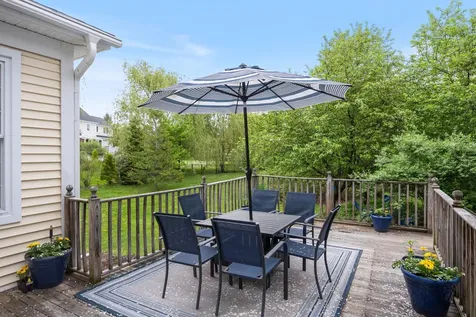 37 Tabor Place South Burlington VT 05403