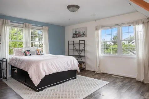 37 Tabor Place South Burlington VT 05403