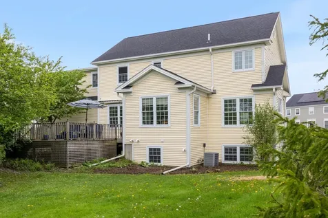 37 Tabor Place South Burlington VT 05403