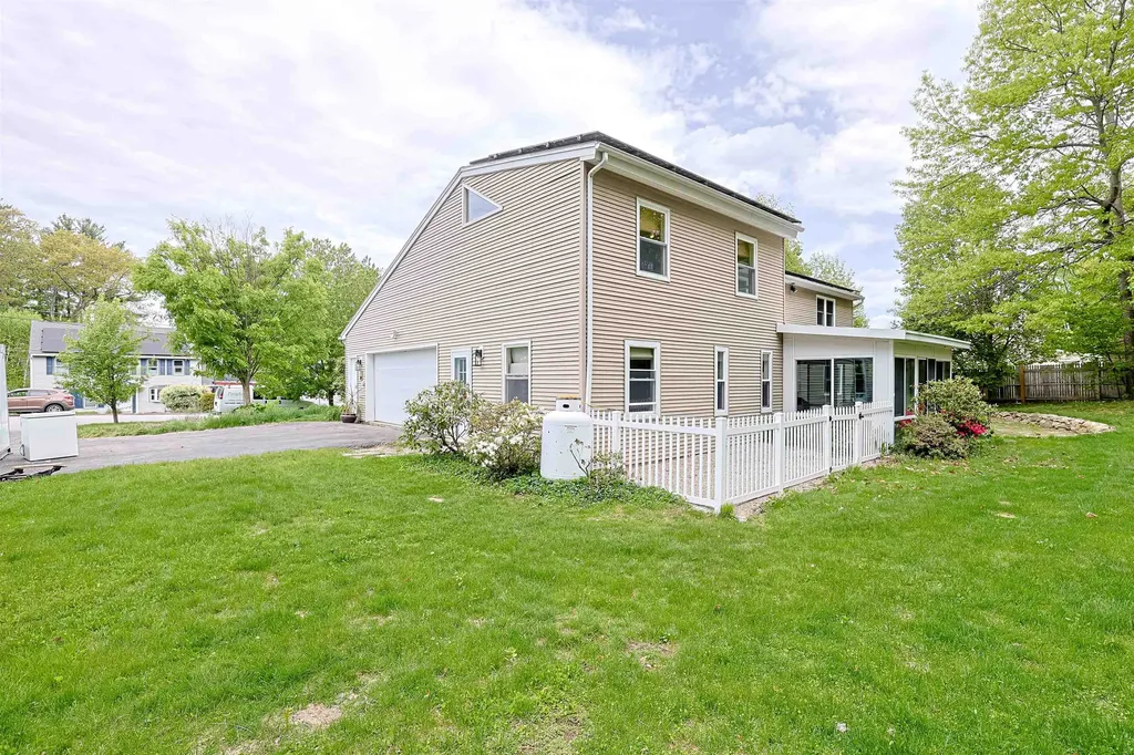 311 Paquette Avenue Manchester NH 03104