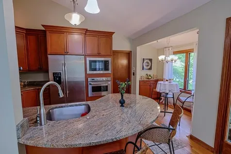 311 Paquette Avenue Manchester NH 03104