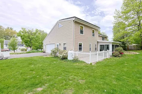 311 Paquette Avenue Manchester NH 03104