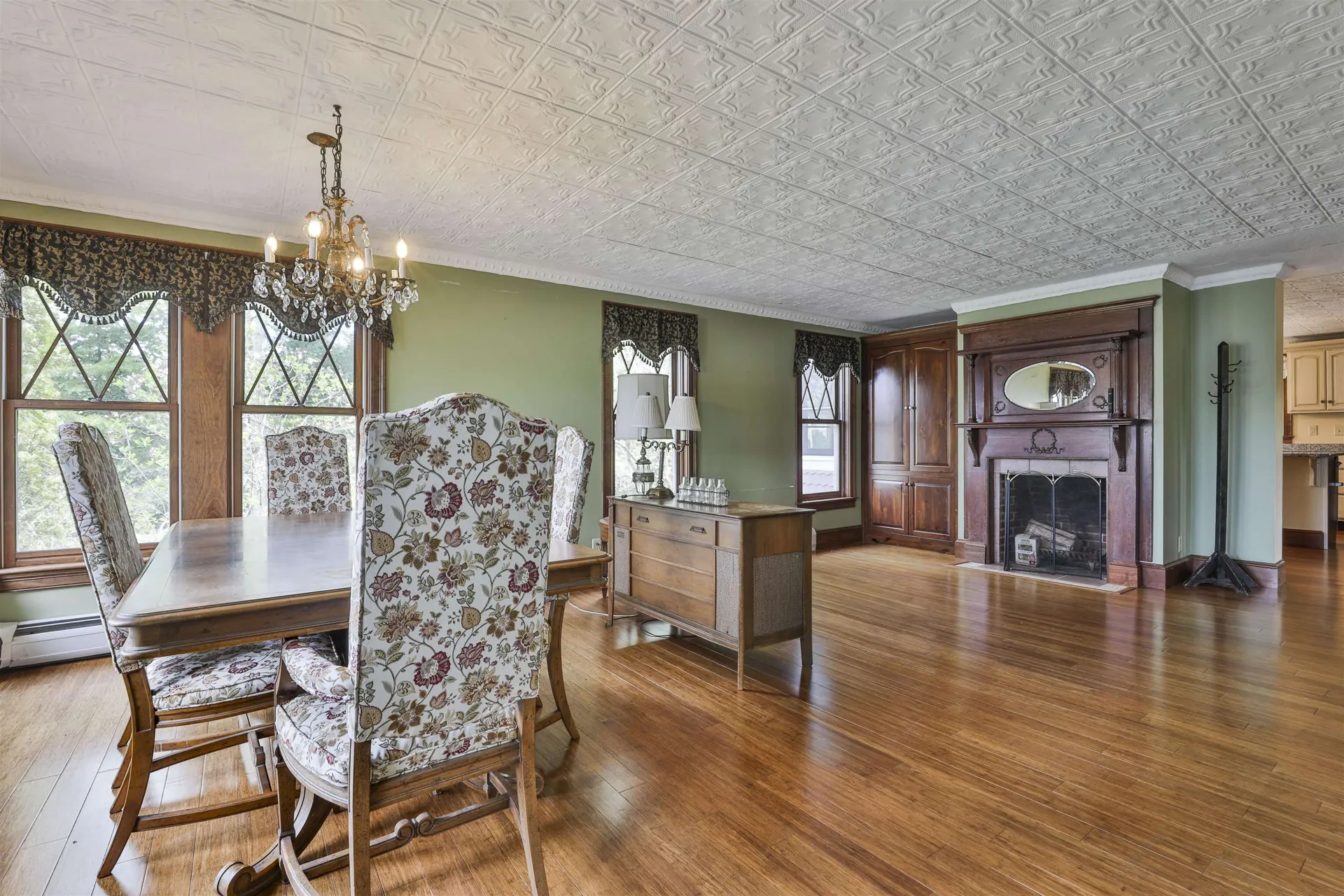 34 Baker Avenue Deerfield NH 03037