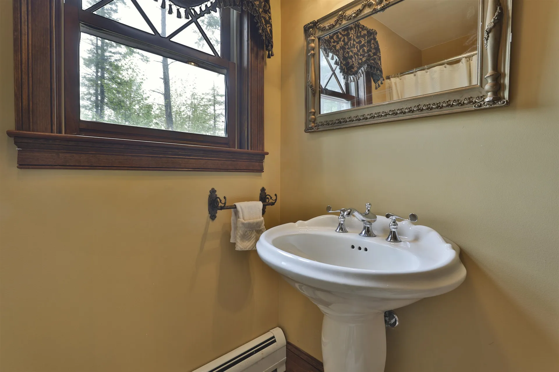 34 Baker Avenue Deerfield NH 03037