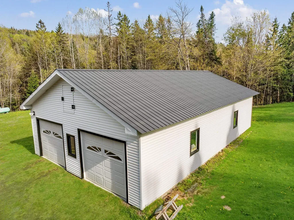127 Hollow Road Stewartstown NH 03576