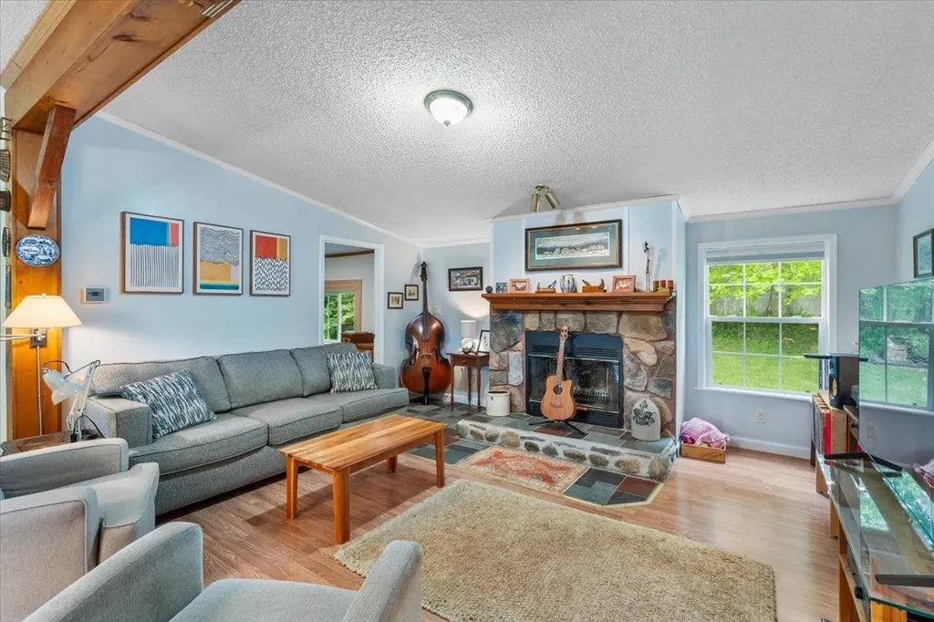 673 Bullock Road Georgia VT 05468