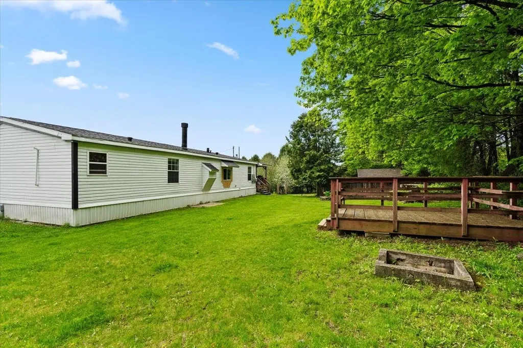 673 Bullock Road Georgia VT 05468