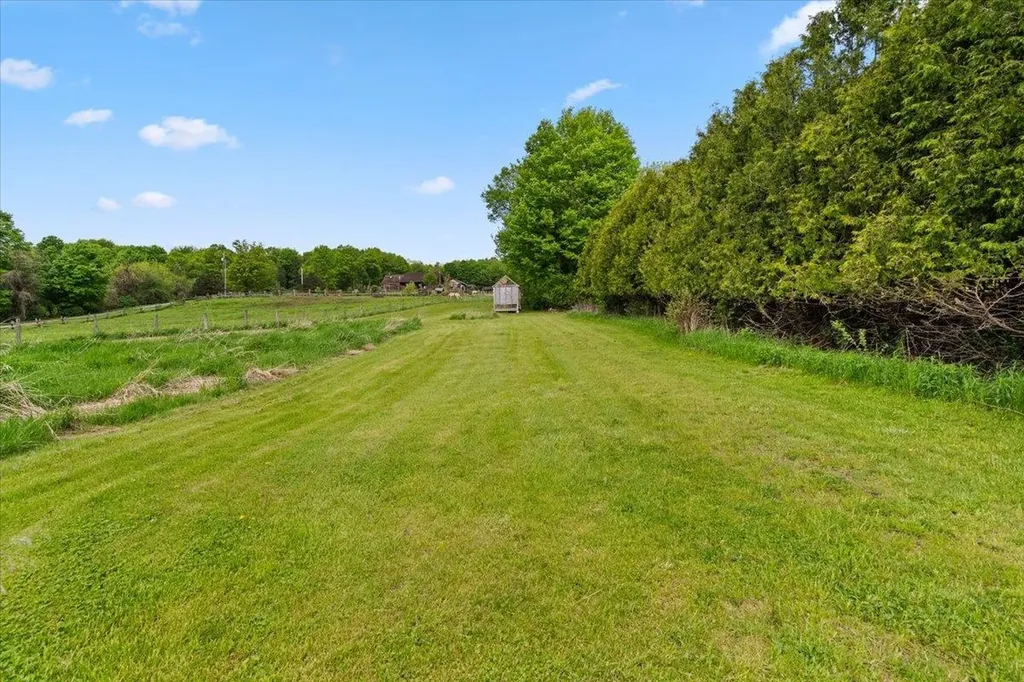 673 Bullock Road Georgia VT 05468