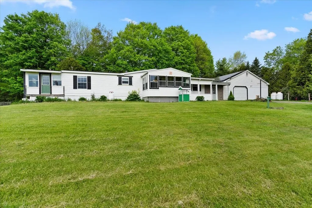 673 Bullock Road Georgia VT 05468