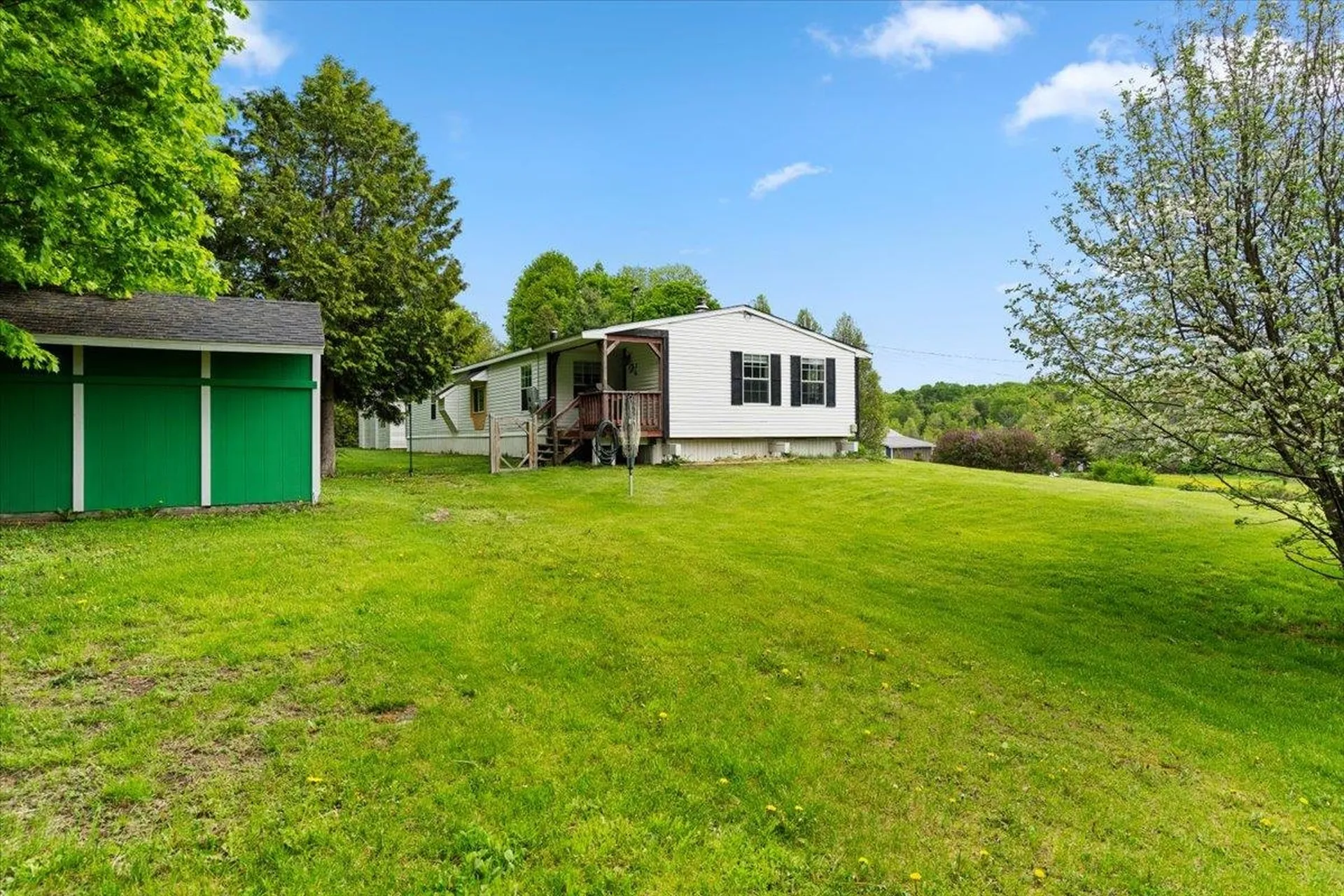 673 Bullock Road Georgia VT 05468